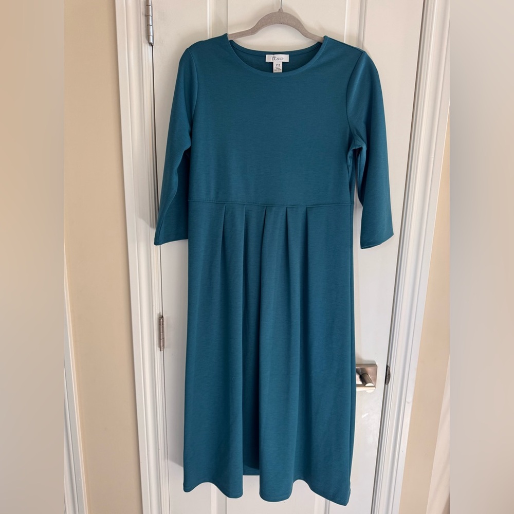 The TOG Shop Empire Jersey Knit Midi Dress Med MP Teal 3/4 Sleeve Pleated Modest
